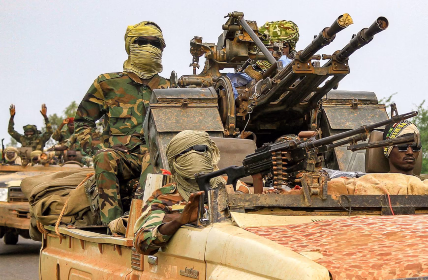 Ọgụ kpụ ọkụ n’ọnụ atasuola na mba Sudan kworo maka etu ndị mmadụ si ebubata ngwa ọgụ na mba ahụ aghara aghara.